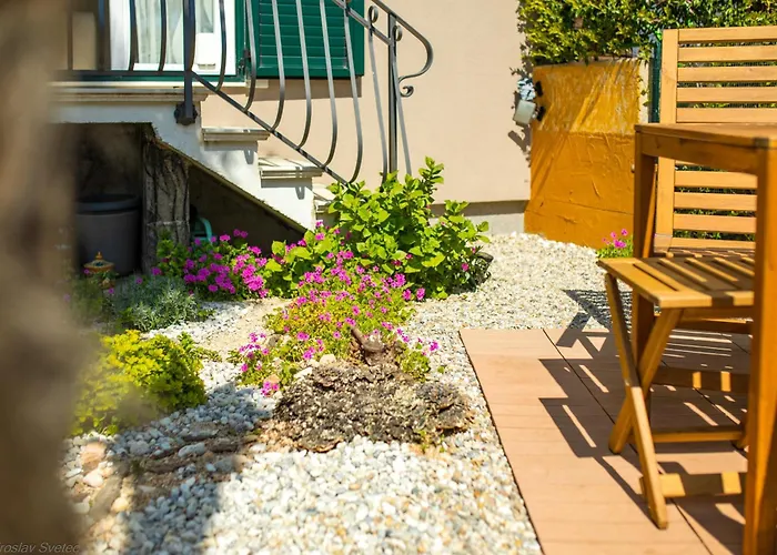 Santa Fuma Apartment